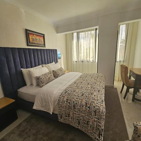 Al Akhawayn Hotel Oujda Exterior foto