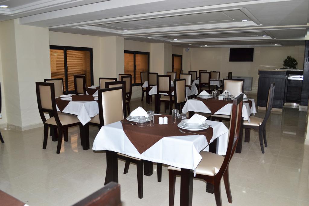 Al Akhawayn Hotel Oujda Exterior foto