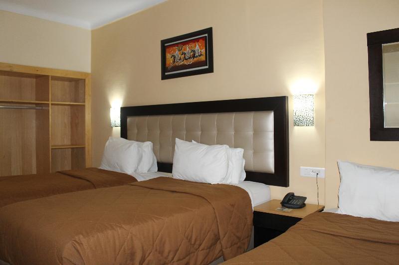 Al Akhawayn Hotel Oujda Exterior foto